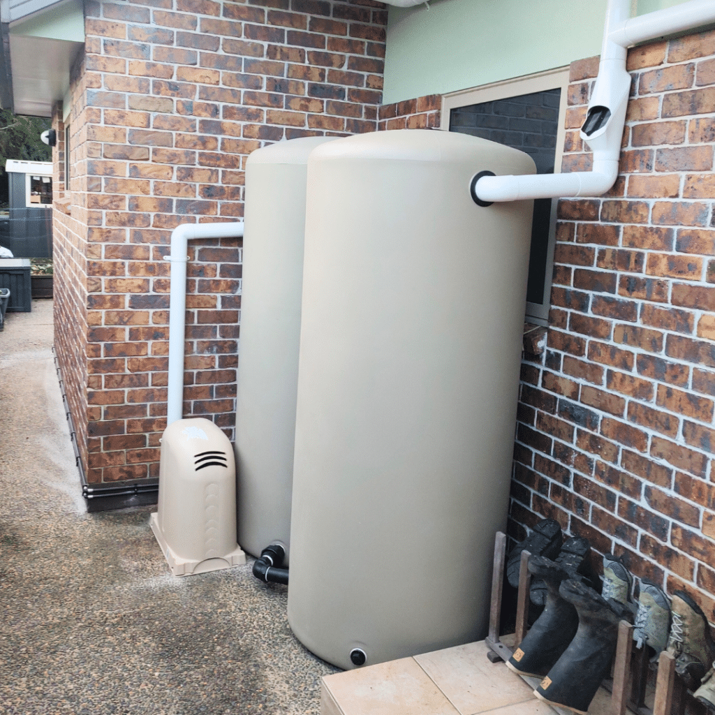 2000L Beige StormBANK water tank system with pump