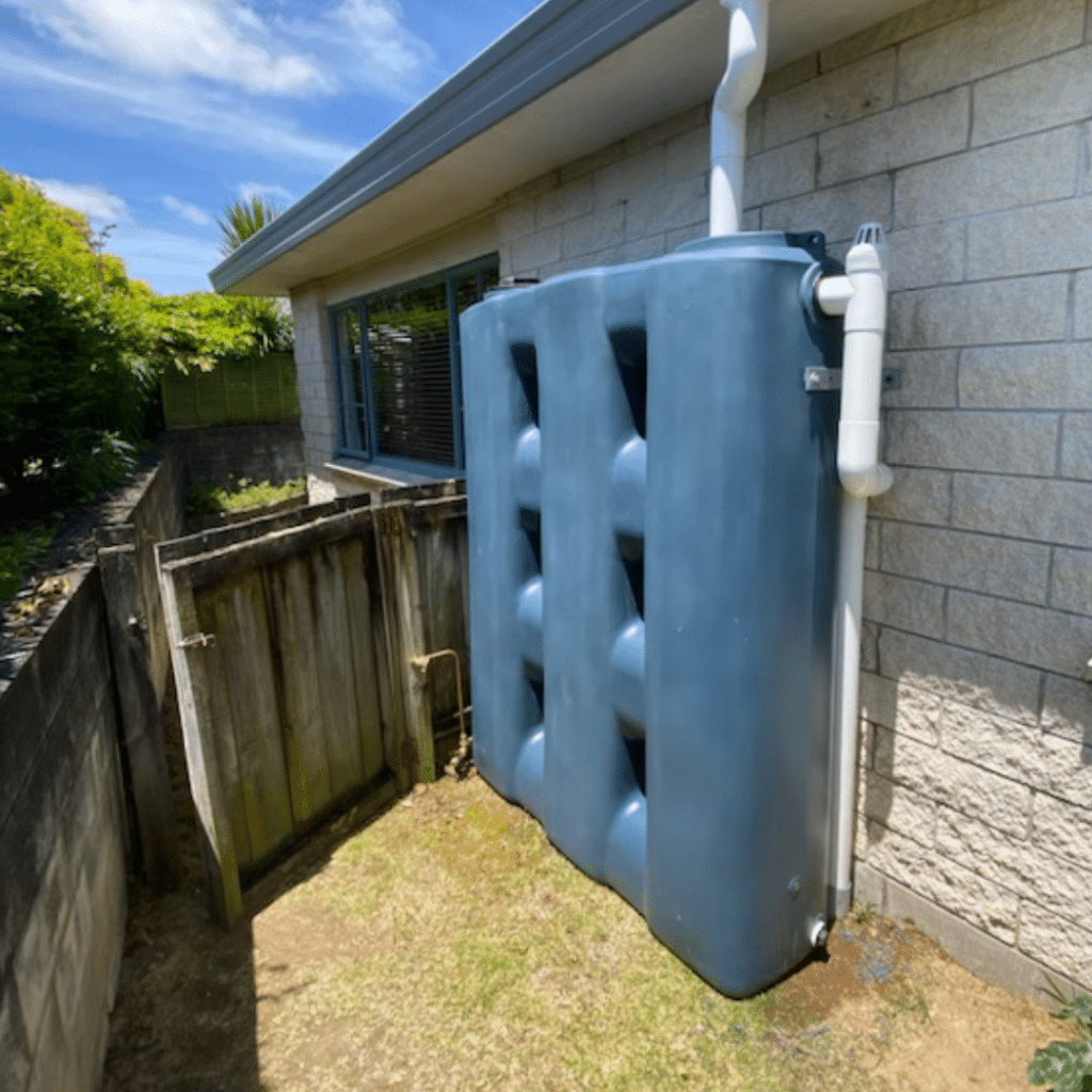 1000L Blue StormPANEL slimline rainwater tank