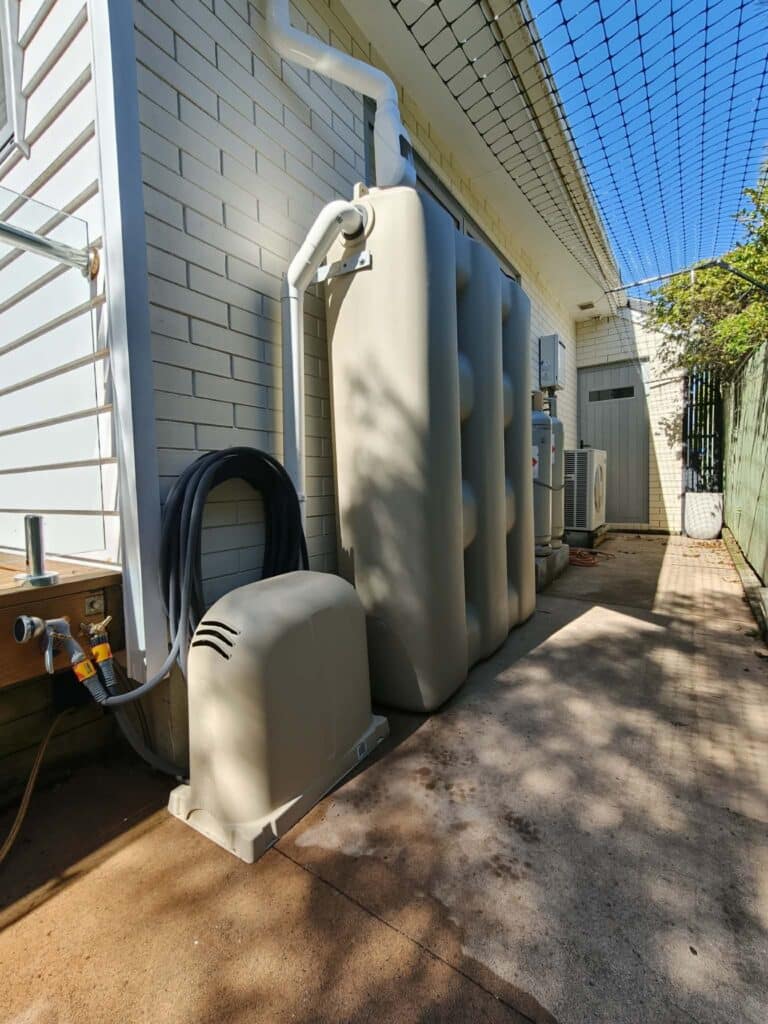 1000L-Birch-Grey-StormPANEL-with-Pump